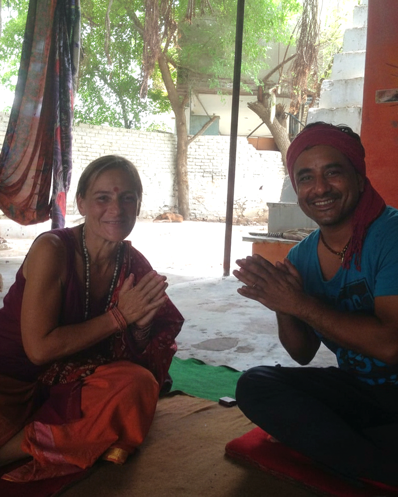 People working together in an ashram.